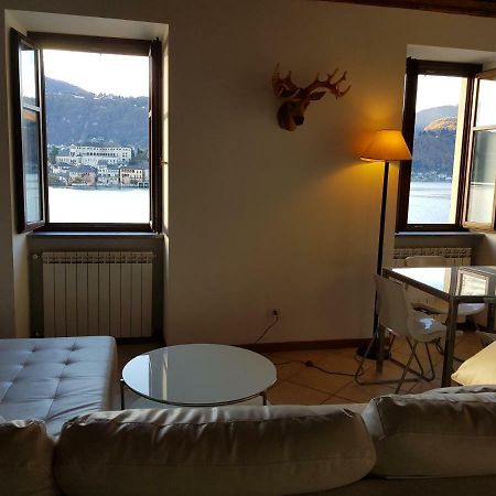 Casa Vacanza Isola 오르타산줄리오 외부 사진