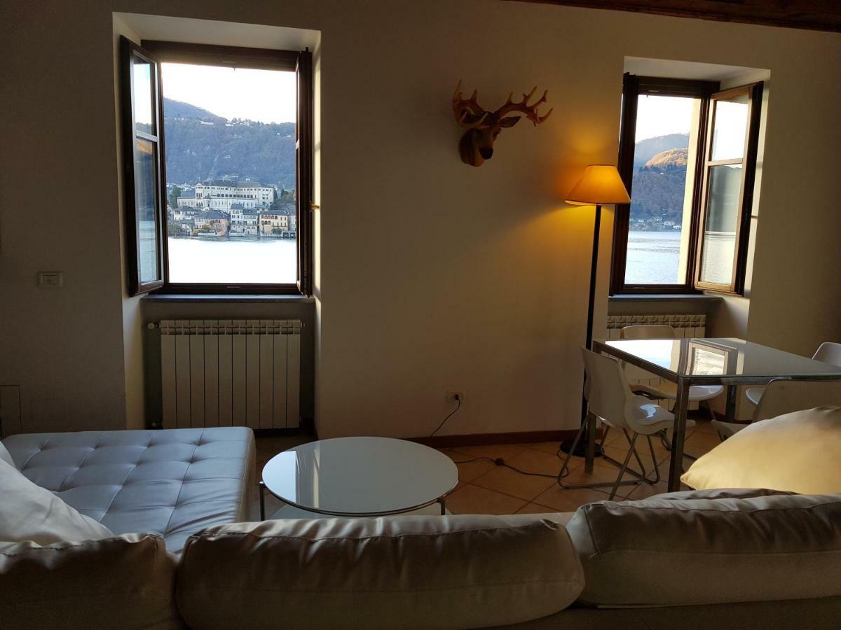 Casa Vacanza Isola 오르타산줄리오 외부 사진